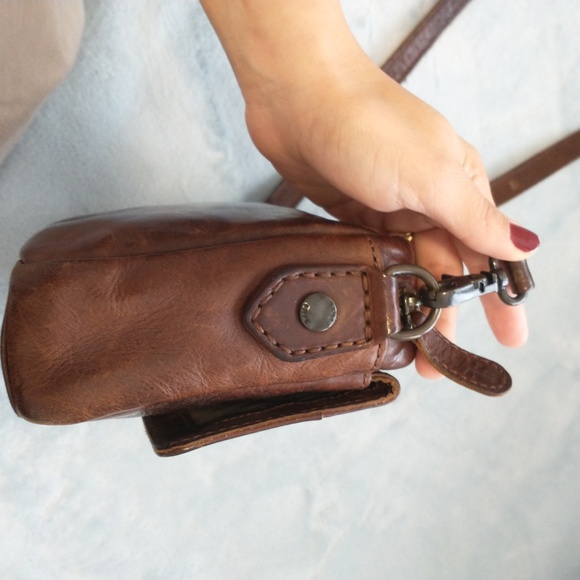 Frye Melissa Camera Crossbody Bag Cognac. RARE to find - Picture 5 of 16